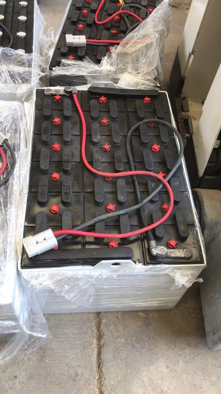Batería de tracción para montacargas — unidad real